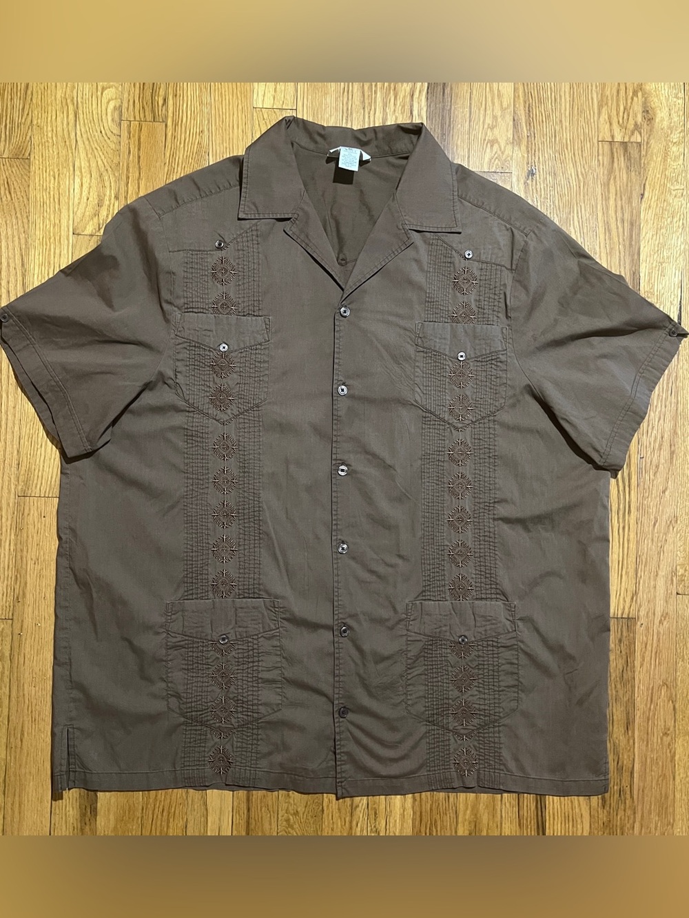 KingSize Shirt Mens 2XL Brown Guayabera Embroidered Big & Tall Short Sleeve